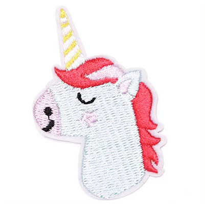 OEM ODM Patch brodé sur mesure avec bordure coupée par la chaleur et couture à l'arrière