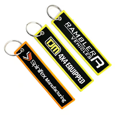 Logo personnalisé Jet Tags Tissu Imprimé Clés brodées Rings Broderie Chaîne de clés