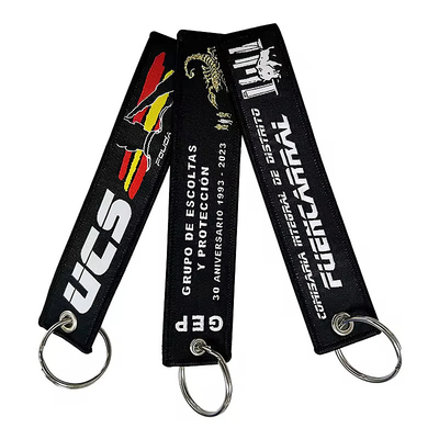 Polyester clés personnalisées broderie jet tag tissu porte-clés tissé avec votre logo