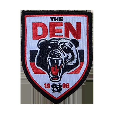 Le patch de broderie personnalisé avec le fer sur le dos est inclus dans la livraison standard gratuite