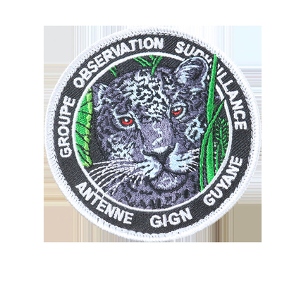 Logo personnalisé Fer sur patchs Full Embroidery Patches pour les vêtements