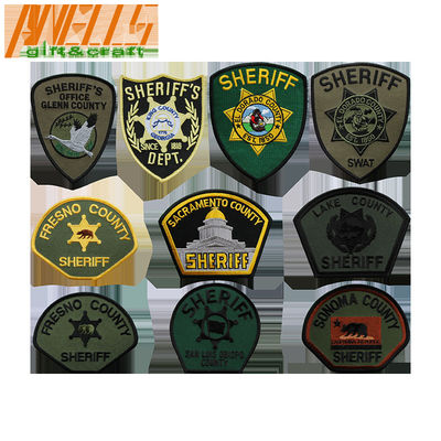 Correction PMS d'insigne d'épaulette brodée par sergé du shérif 8C de sécurité
